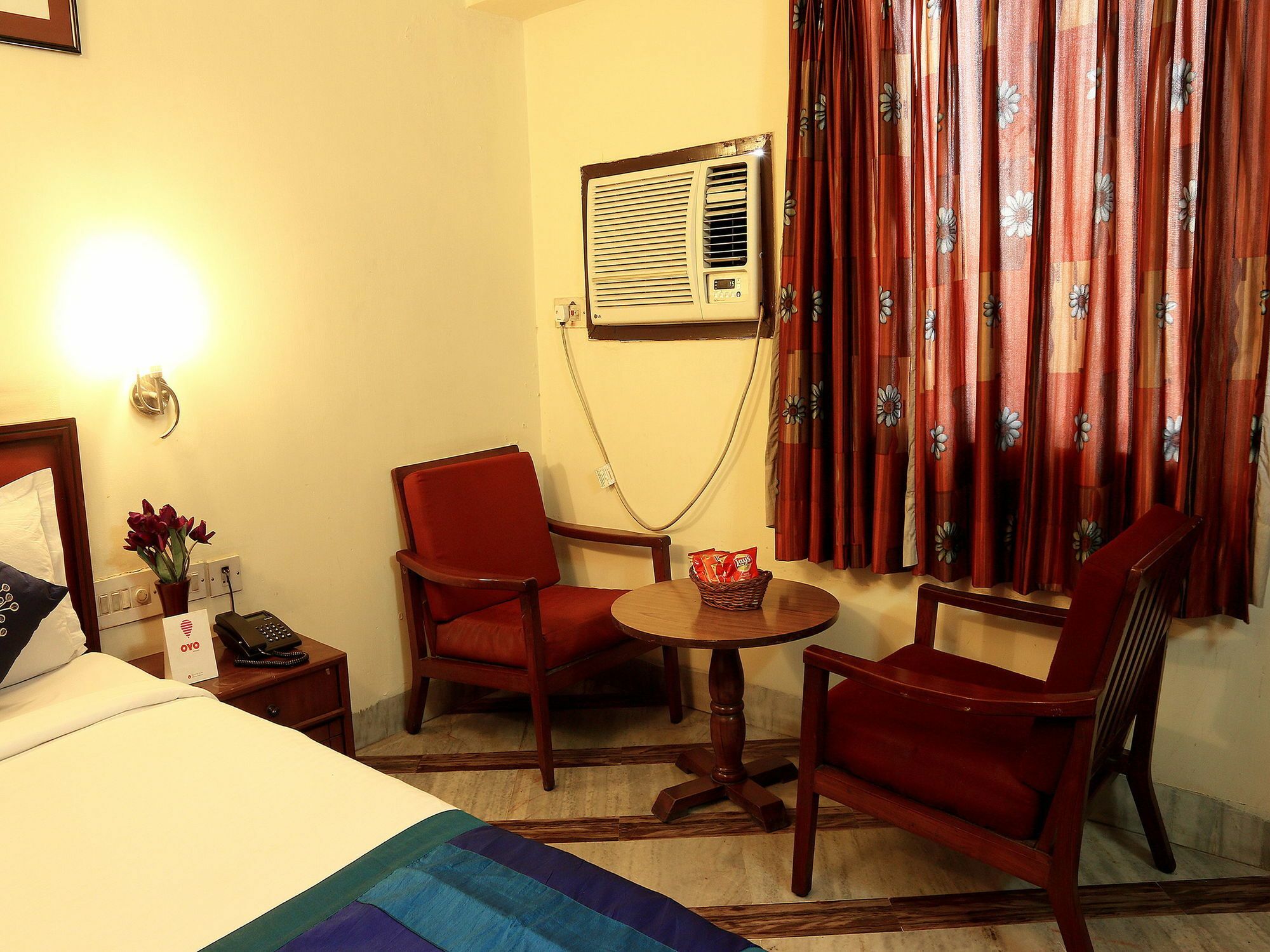 Oyo 4621 Hotel Camac Plaza โกลกาตา ภายนอก รูปภาพ