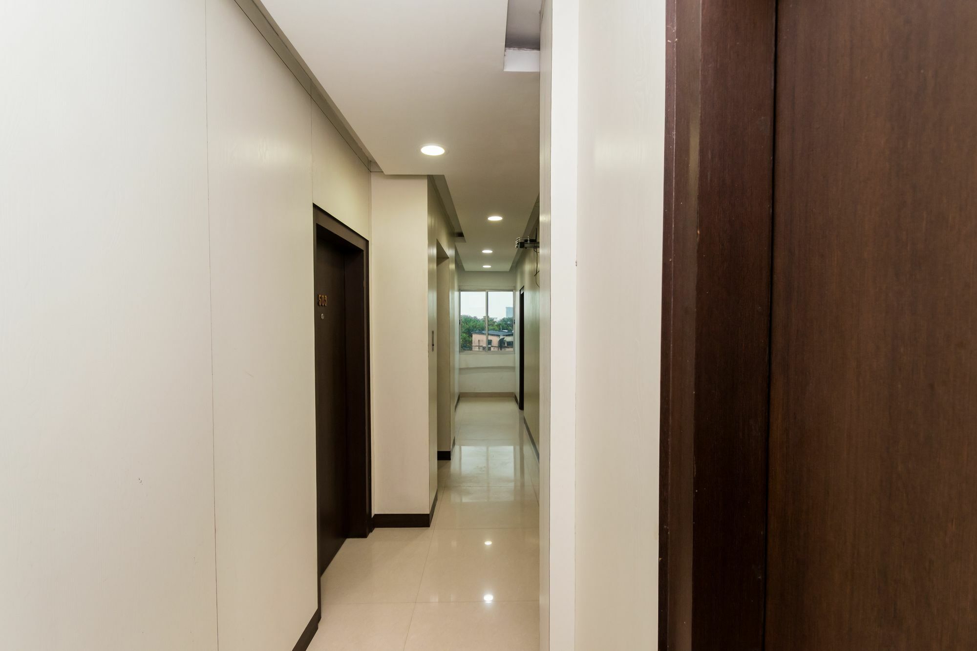Oyo 4621 Hotel Camac Plaza โกลกาตา ภายนอก รูปภาพ